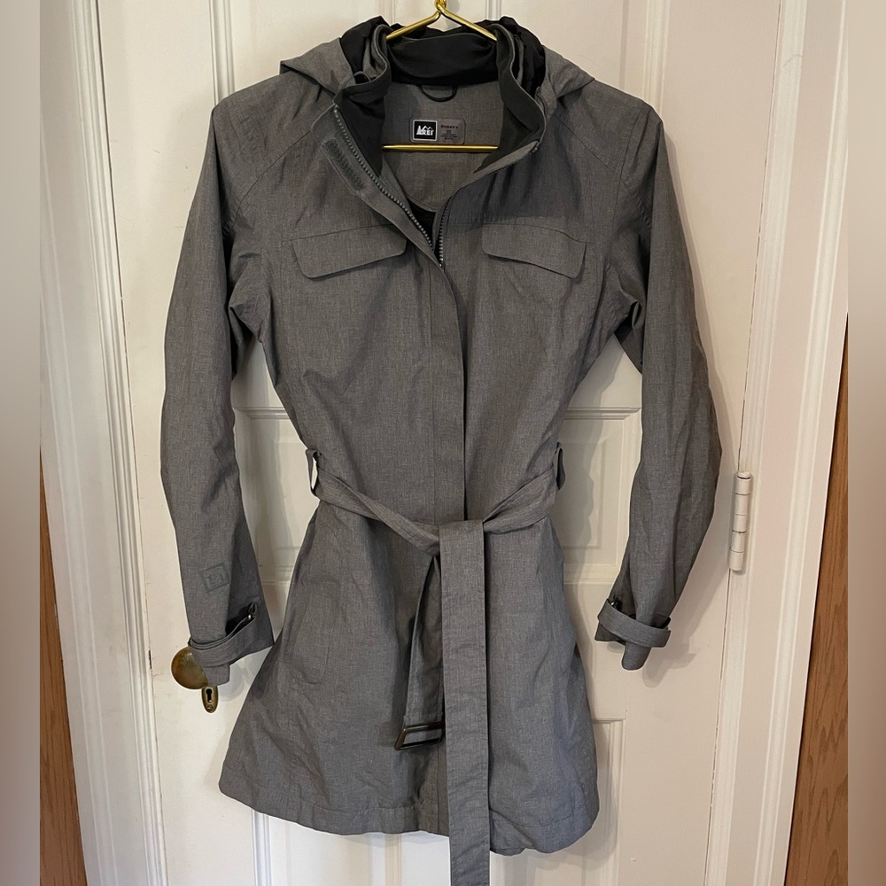 REI Trench Elements E1 Rain Jacket. Trench Length. Size XS. Grey. Removable Hood